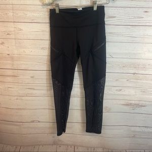 Ivivva Mesh Pockets Black Leggings